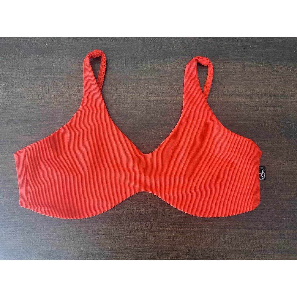 Tiger Friday Red Ribbed Bralette Bra Top NWOT Size Adult Large J